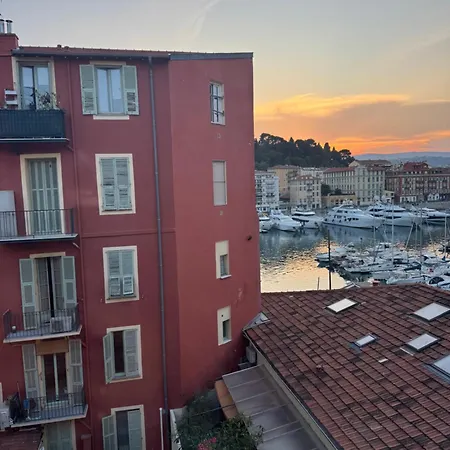 Port, French Riviera Ницца